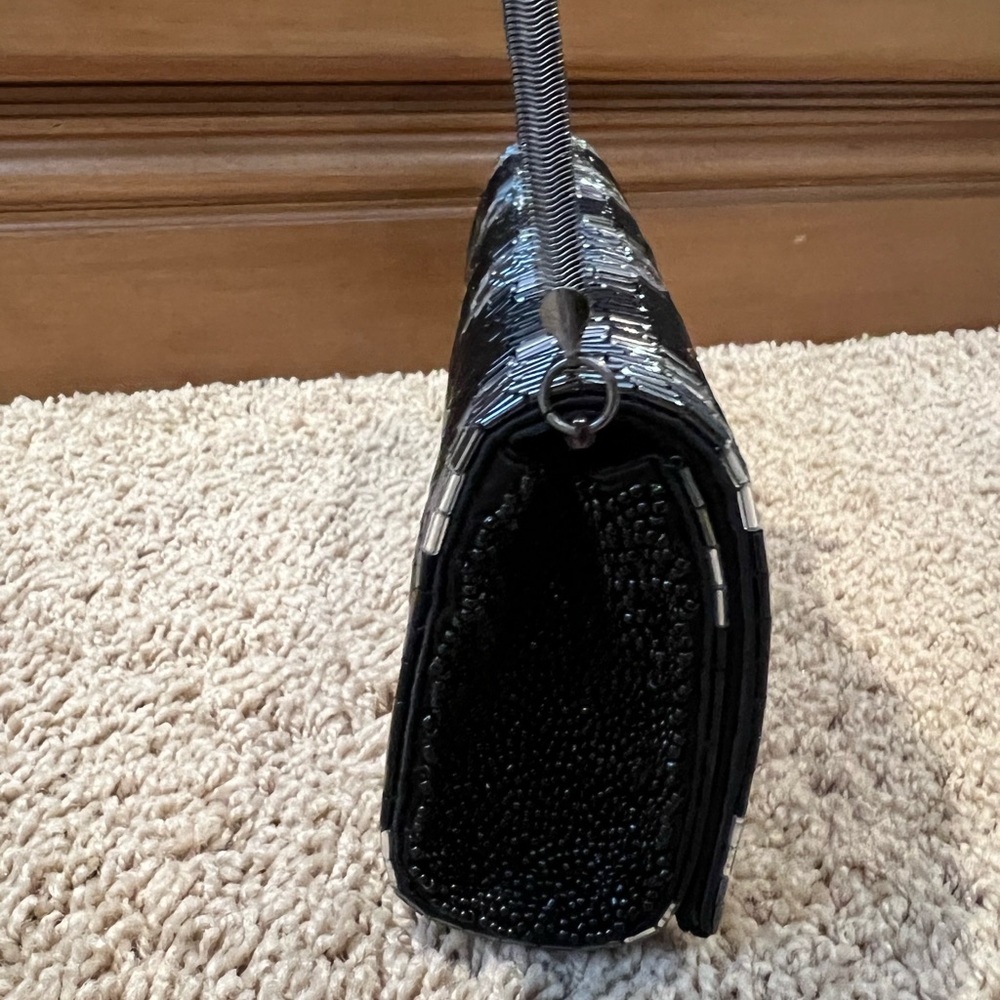 Preowned Inge Christopher Evening Bag With Black, Gray/blue,  And Silver Beads - Picture 8 of 11
